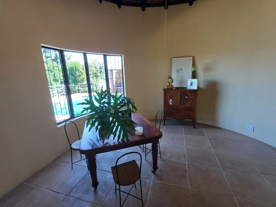 2 Bedroom Property for Sale in Kosmos North West